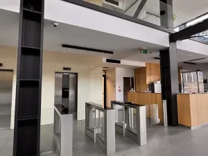 Pronájem kanceláře, Brno, Šumavská, 490 m2