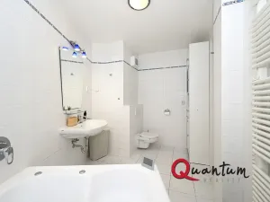 Pronájem bytu 2+kk, Praha - Zbraslav, Jaromíra Vejvody, 75 m2