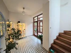 Pronájem kanceláře, Praha - Braník, U háje, 445 m2