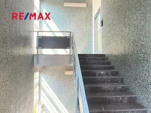 Pronájem kanceláře, Praha - Kobylisy, Horňátecká, 14 m2