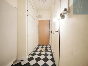 Prodej bytu 2+1, Praha - Letňany, Rýmařovská, 51 m2