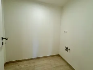 Pronájem bytu 3+kk, Pardubice, Smilova, 89 m2