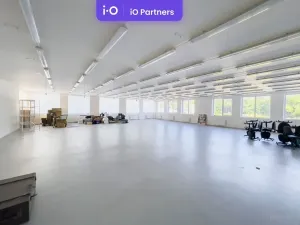 Pronájem kanceláře, Liberec, Volgogradská, 500 m2