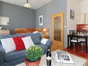 Pronájem bytu 1+kk, Praha - Vinohrady, Sázavská, 35 m2