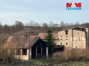 Prodej zemědělské usedlosti, Pnětluky, 181 m2