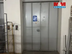 Pronájem obchodního prostoru, Štětí, Obchodní, 2000 m2