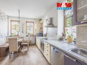 Prodej rodinného domu, Chřibská, 200 m2