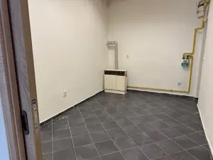 Pronájem obchodního prostoru, Liberec, 5. května, 70 m2