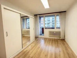 Pronájem bytu 4+1, Mladá Boleslav, Erbenova, 79 m2