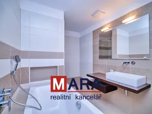 Pronájem kanceláře, Olomouc, Legionářská, 116 m2