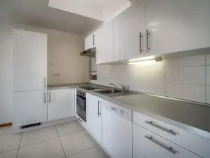 Pronájem bytu 2+kk, Praha - Holešovice, Komunardů, 55 m2