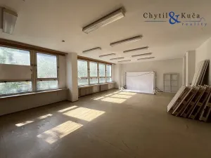 Prodej skladu, Vsetín, 2156 m2