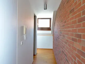 Prodej kanceláře, Praha - Karlín, Šaldova, 194 m2