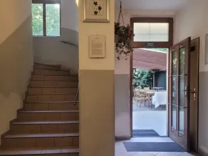 Pronájem bytu 2+kk, Praha, 50 m2