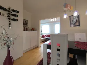 Prodej bytu 4+1, Ostrava, V Zálomu, 75 m2