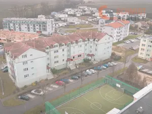 Prodej bytu 3+kk, Hustopeče, U Větrolamu, 76 m2