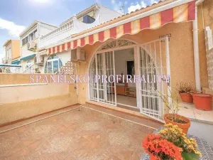 Prodej vily, Alicante, Španělsko, 59 m2