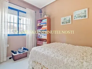 Prodej bytu 4+kk, Torrevieja, Španělsko, 61 m2