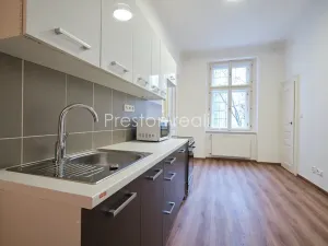 Pronájem bytu 1+1, Praha - Vršovice, Moskevská, 35 m2