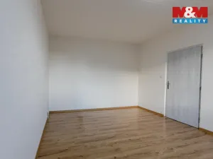 Prodej bytu 1+1, Klatovy - Klatovy III, Pod Hůrkou, 36 m2