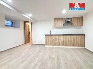 Pronájem bytu 1+kk, Týniště nad Orlicí, Mírové nám., 30 m2