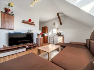 Prodej bytu 2+kk, Štěnovice, Lipová, 42 m2