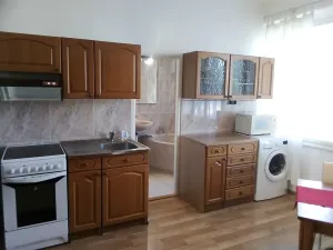 Pronájem bytu 2+1, Praha, Kladenská, 82 m2