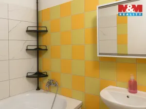 Prodej bytu 3+1, Nepomyšl, 90 m2