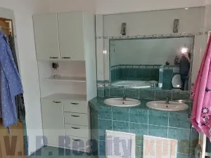 Prodej vily, Popovičky, 340 m2