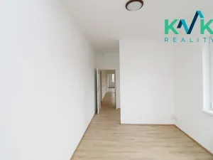 Pronájem bytu 3+kk, Karlovy Vary, Šumavská, 78 m2