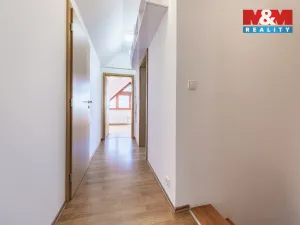 Pronájem bytu 3+kk, Praha - Kolovraty, Meduňková, 109 m2
