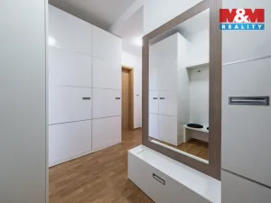 Pronájem bytu 3+kk, Praha - Kolovraty, Meduňková, 109 m2