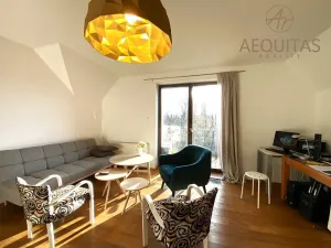 Pronájem bytu 4+kk, Liberec, Stroupežnického, 111 m2