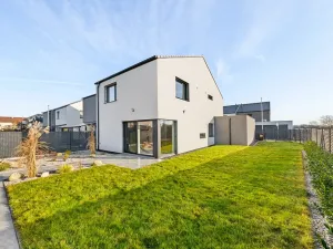 Prodej rodinného domu, Zlonín, Lísková, 192 m2