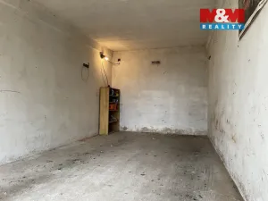Prodej garáže, Praha, Pod Krocínkou, 17 m2