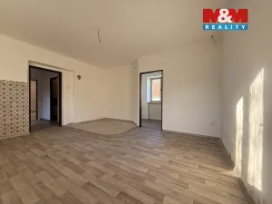 Prodej zemědělské usedlosti, Chrášťany - Doubrava, 91 m2