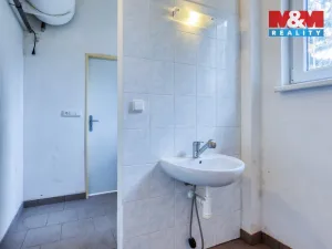 Prodej kanceláře, Karlovy Vary, Chebská, 50 m2