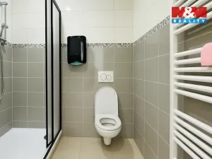 Prodej kanceláře, Klecany, V Honech, 179 m2