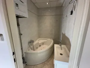 Prodej bytu 2+1, Praha - Košíře, Holečkova, 55 m2