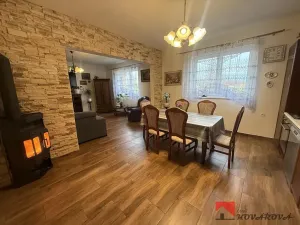 Prodej rodinného domu, Kostelec nad Labem, Kostelecká, 350 m2