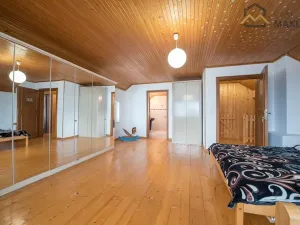 Prodej rodinného domu, Vlkanov, 280 m2