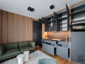 Pronájem bytu 2+kk, Praha - Košíře, Starokošířská, 40 m2