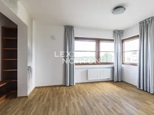 Pronájem rodinného domu, Praha - Břevnov, Rozdělovská, 360 m2