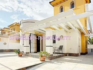 Prodej rodinného domu, Alicante, Španělsko, 105 m2