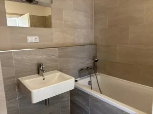 Pronájem bytu 2+kk, Praha - Hrdlořezy, Učňovská, 55 m2