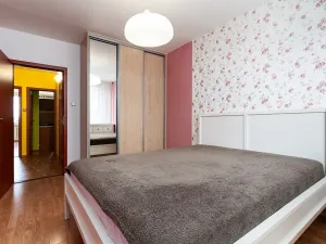 Prodej bytu 3+1, Praha, Na vrších, 76 m2