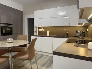 Prodej bytu 2+kk, Praha - Vysočany, Modrého, 53 m2