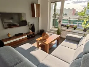 Pronájem bytu 2+kk, Praha - Horní Měcholupy, Hornoměcholupská, 60 m2