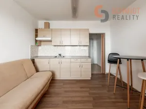 Pronájem bytu 1+kk, Břeclav, sídl. Dukelských hrdinů, 25 m2