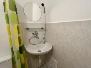 Pronájem bytu 1+kk, Ostrava - Zábřeh, Svazácká, 24 m2